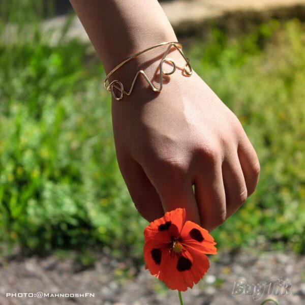 دستبند طرح love برند vonly